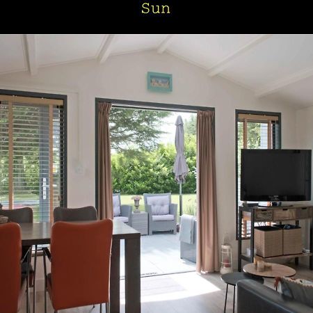 Inn To The Beach Ouddorp Exterior foto